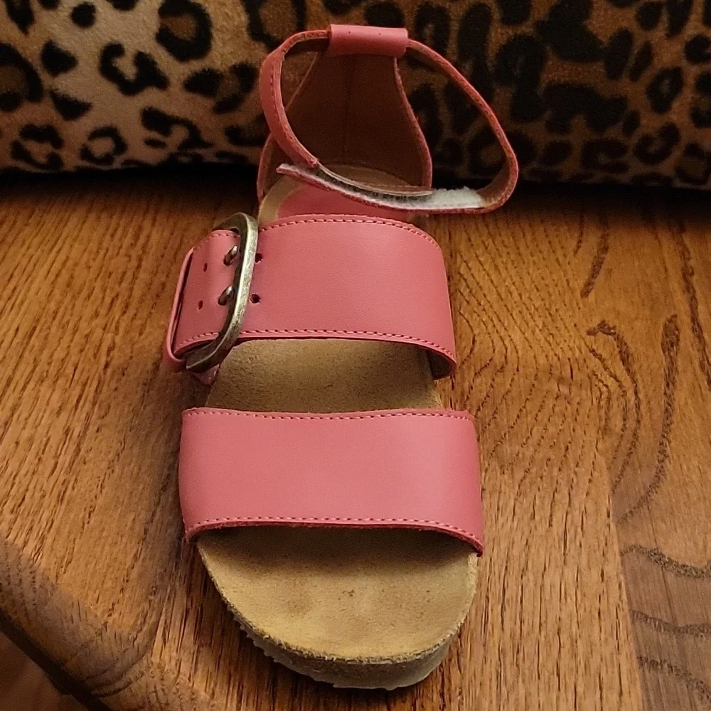 Sergio Tomani | Edina Rojo Sandals in US Size 7.5/European Size 38 - Picture 2 of 16